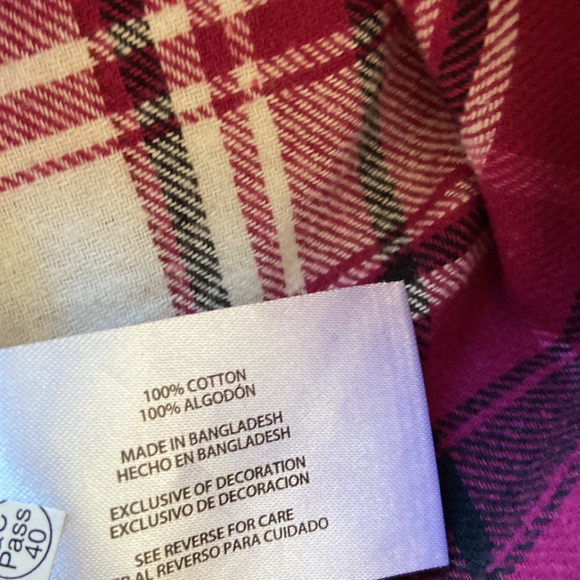 GAP boyfriend flannel shirt sz S plaid fuchsia black NWT - Picture 8 of 8